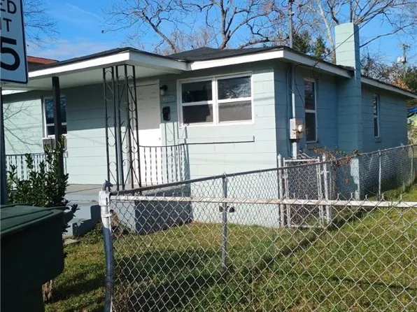 1324 Church St, Savannah, GA 31415