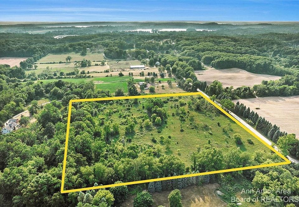 2nd image of 5000 Tripp Rd