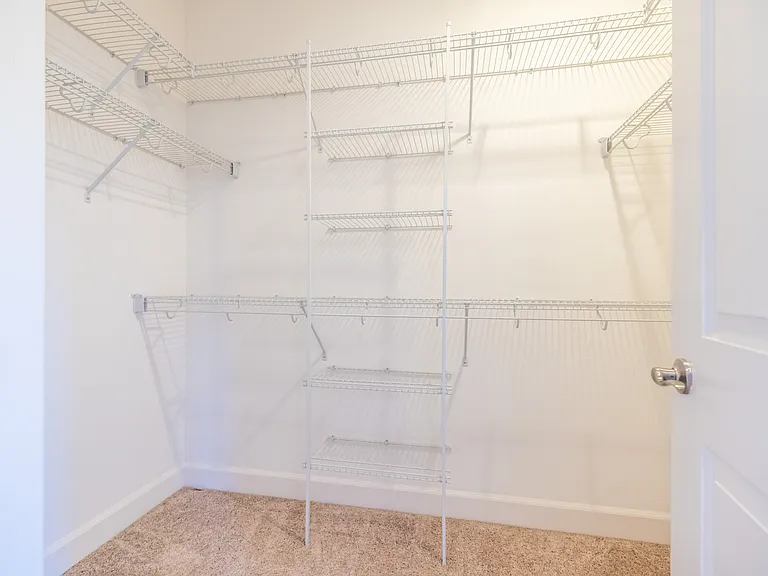 1673 Lee Way — Photo 14