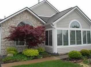 536 Morningstar Dr, Tallmadge, OH 44278