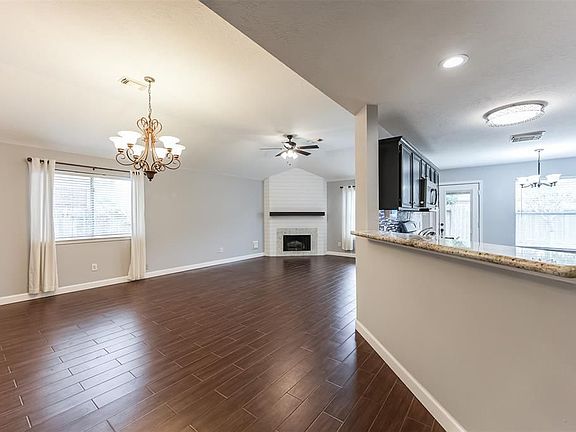 5th image of 2203 Ames St