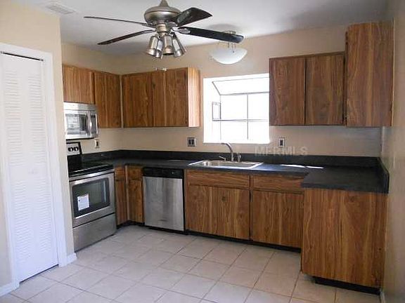 4th image of 4703 Cresson Ct