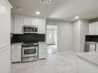 525 Elaine Dr, Irving, TX 75060