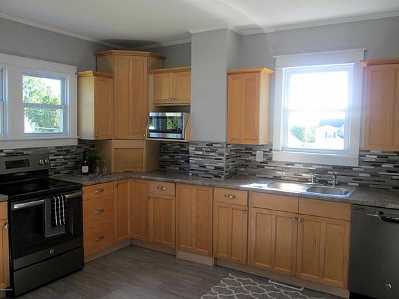 4th image of 3720 Wilmington Ave NW