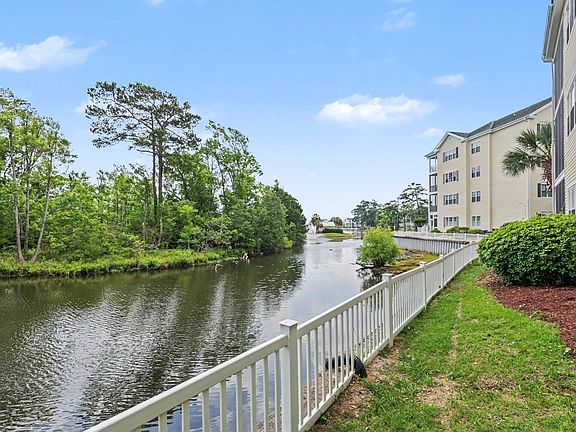 5th image of 601 Hillside Dr. N #4034
