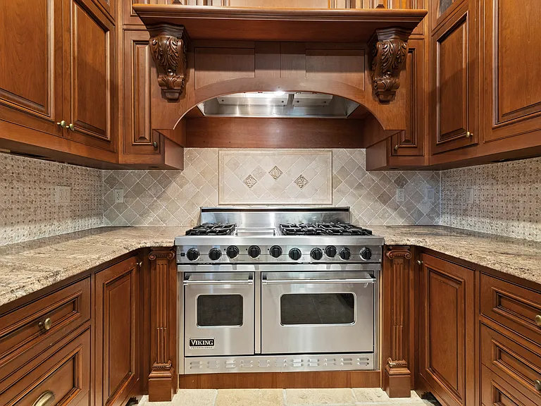 432 Field Point Rd — Photo 23