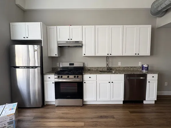 22 Richard St, New Haven, CT