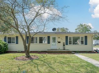 185 E Church St, Coal City, IL 60416