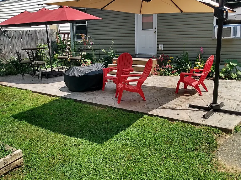 539 N Sherwood Ave — Photo 6