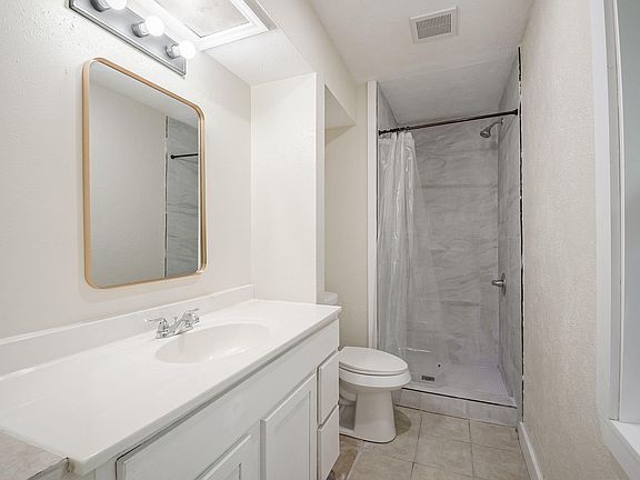 Privet Restroom Assigned to #3