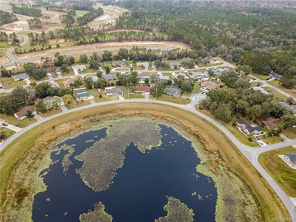 3rd image of 46 Bahia Trace Cir