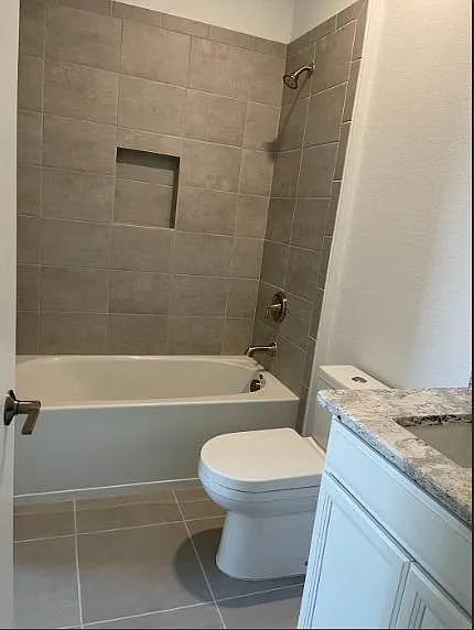 6219 Plateau Ct — Photo 8