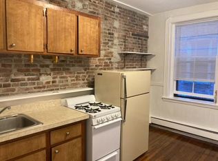 64 Phillips St, Boston, MA 02114