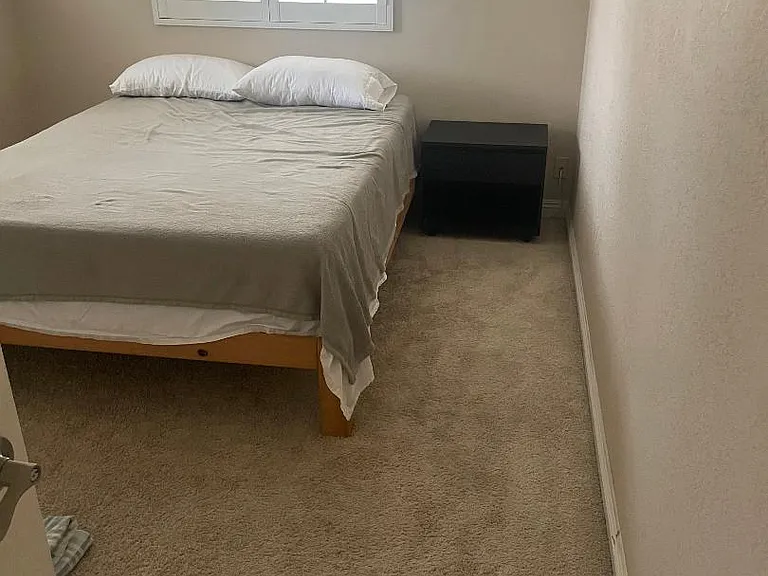 Sea Vista Pl — Photo 2