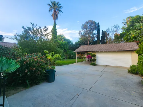 820 Palomar Rd Photo 1
