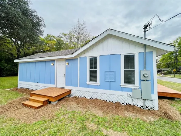 1622 Phillips Ln, Mobile, AL 36618