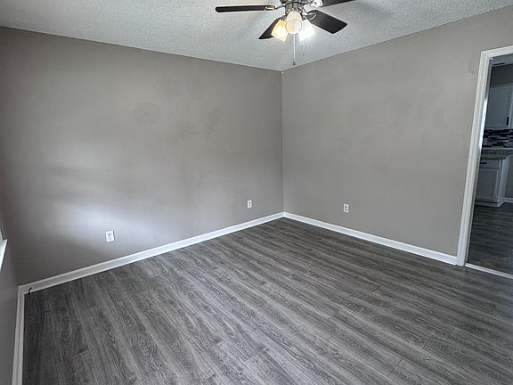 4th image of 1802 Tucker St Unit A