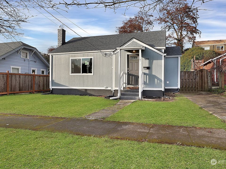 1st image of 909 E Wright