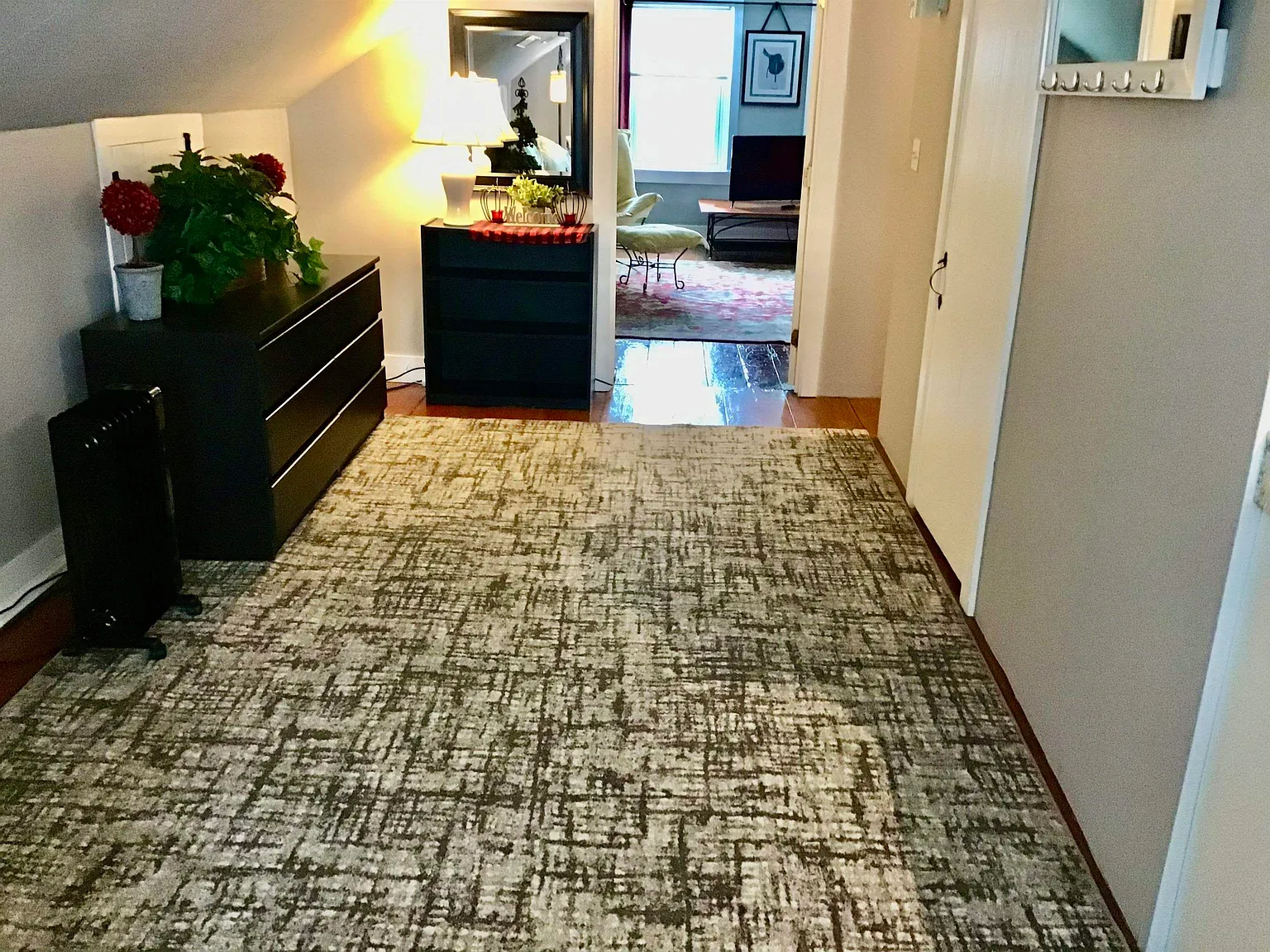 1 bed, 800 sqft, $1,800 — Photo 3