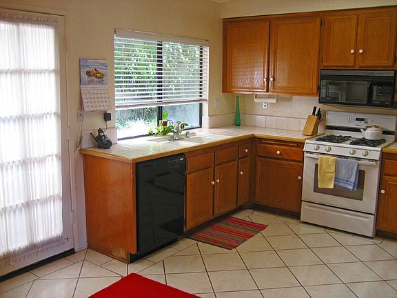 Large Kitchen