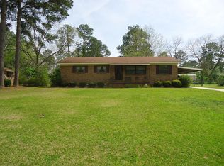 318 30th St E, Tifton, GA 31794