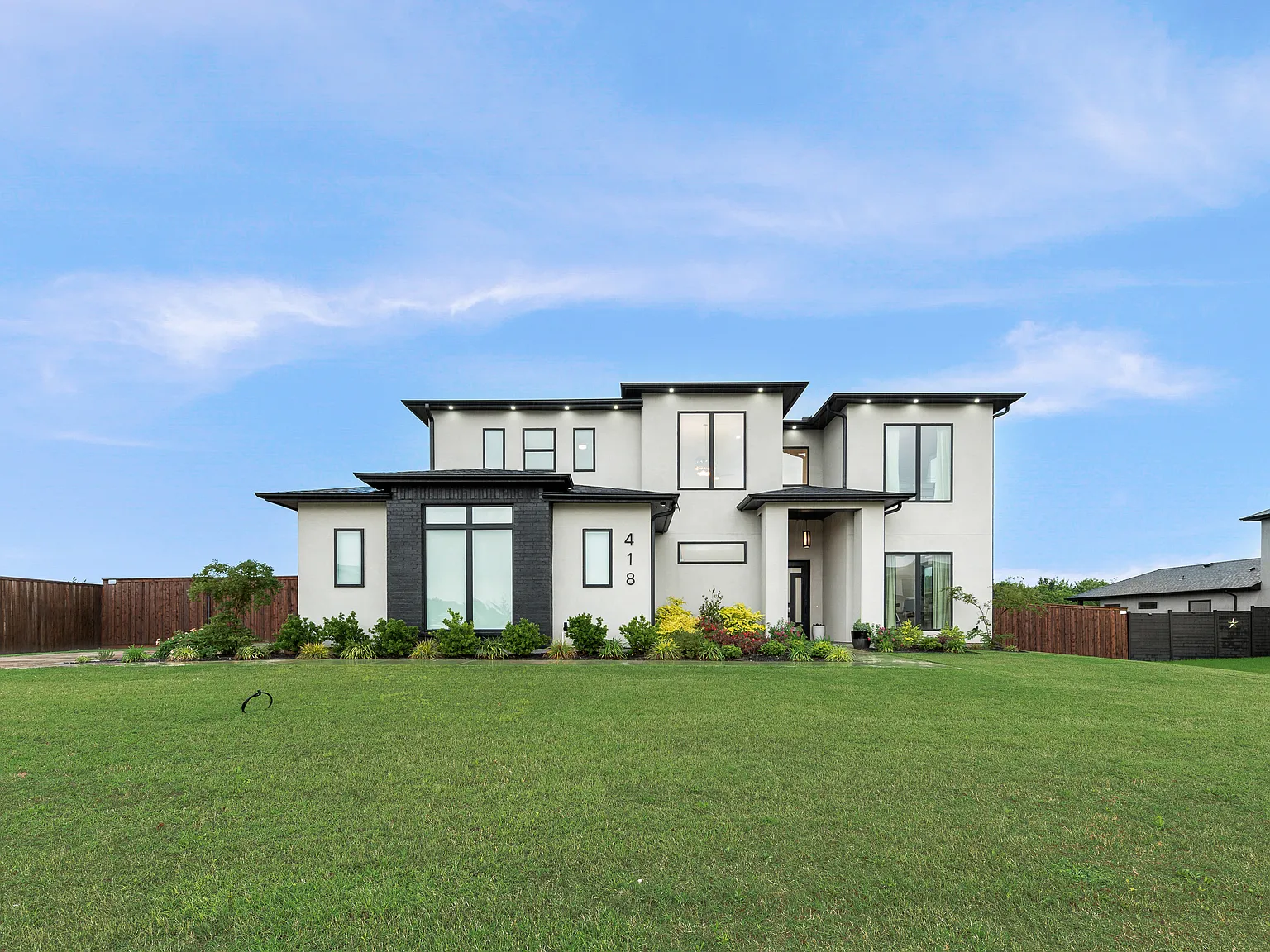 4 bed, 3.5 bath, 3425 sqft, $4,500 — Photo 3