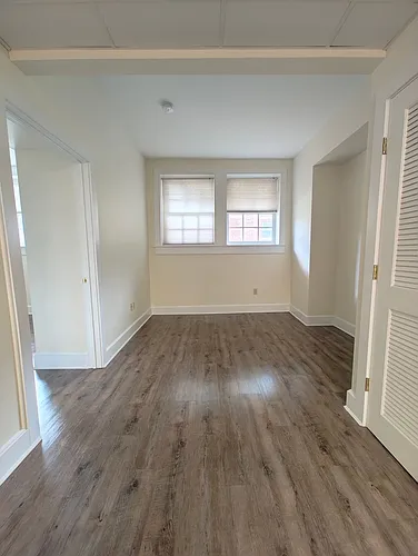 Floor plan O-105
