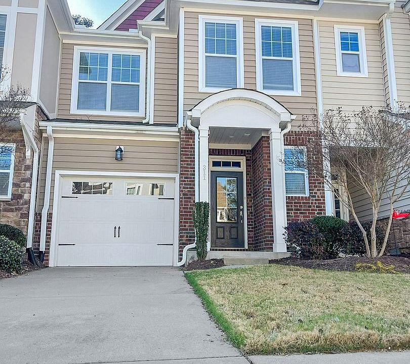 1st image of 311 Roberts Ridge Dr