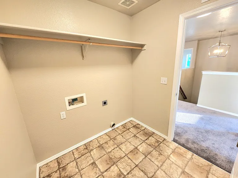 2517 Rankin Ct — Photo 24