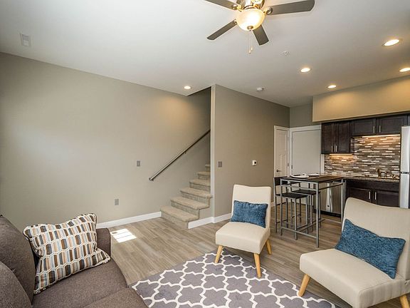 5th image of 317 2nd St SW #6192996