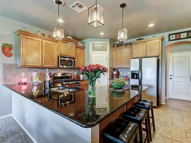 10625 Granada Dr — Photo 6