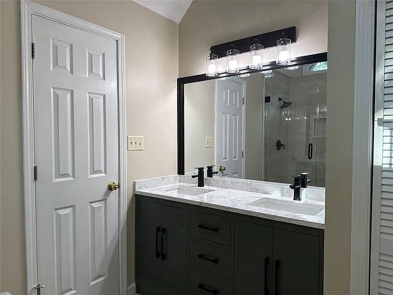 217 Briarpatch Ct — Photo 23