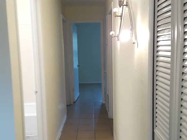 5130 Village Grn #A — Photo 11