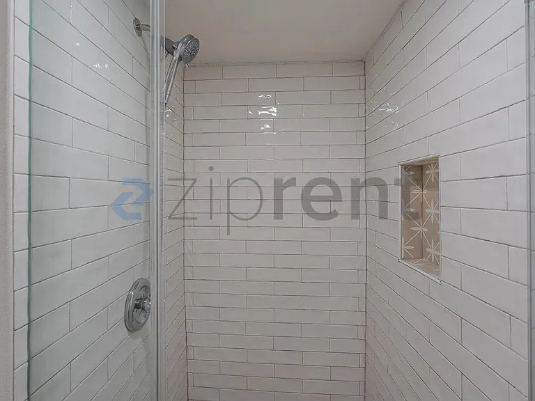 2714 Palm St #2 — Photo 21