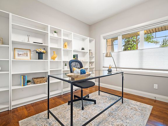 4th image of 9844 75th Ave NW