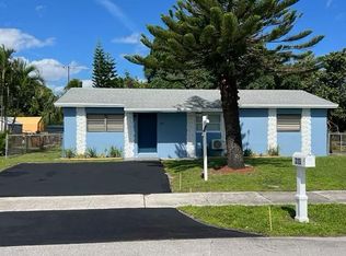 315 SW 9th St, Delray Beach, FL 33444