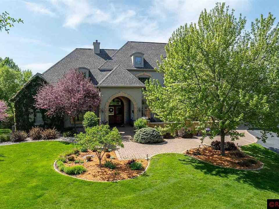1st image of 236 Woodhill Ct