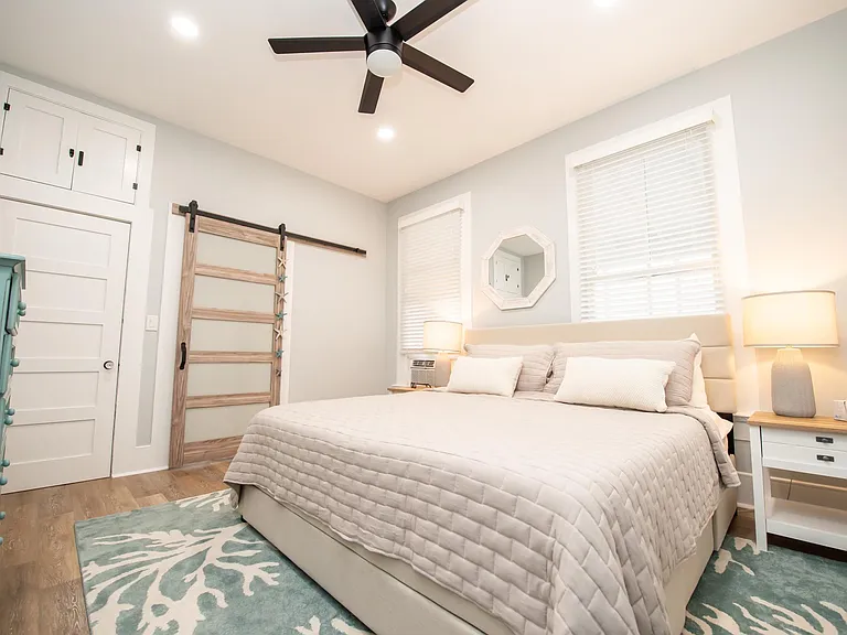 1309 Whitehead St #4 — Photo 8