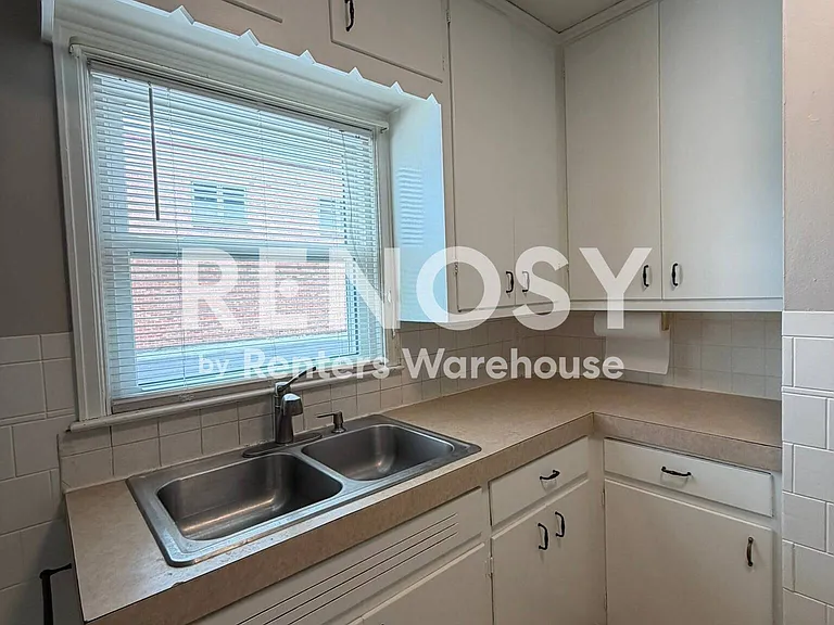 1144 Polk Blvd — Photo 6
