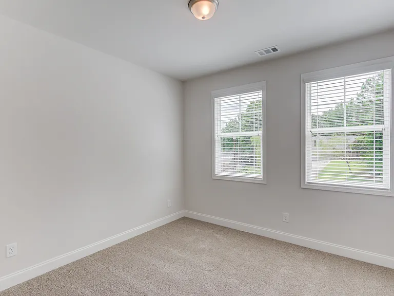 1290 Ainsworth Aly — Photo 26