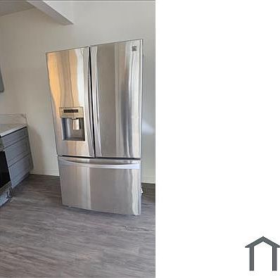 1st image of 5714 S Manhattan Pl #1/2