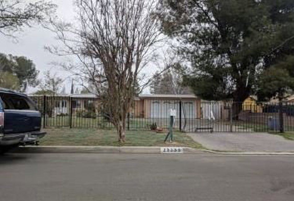 1st image of 21335 Community St