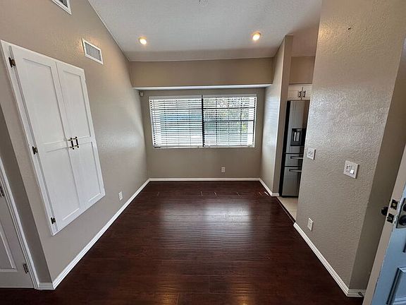 5th image of 26701 Quail Crk APT 187