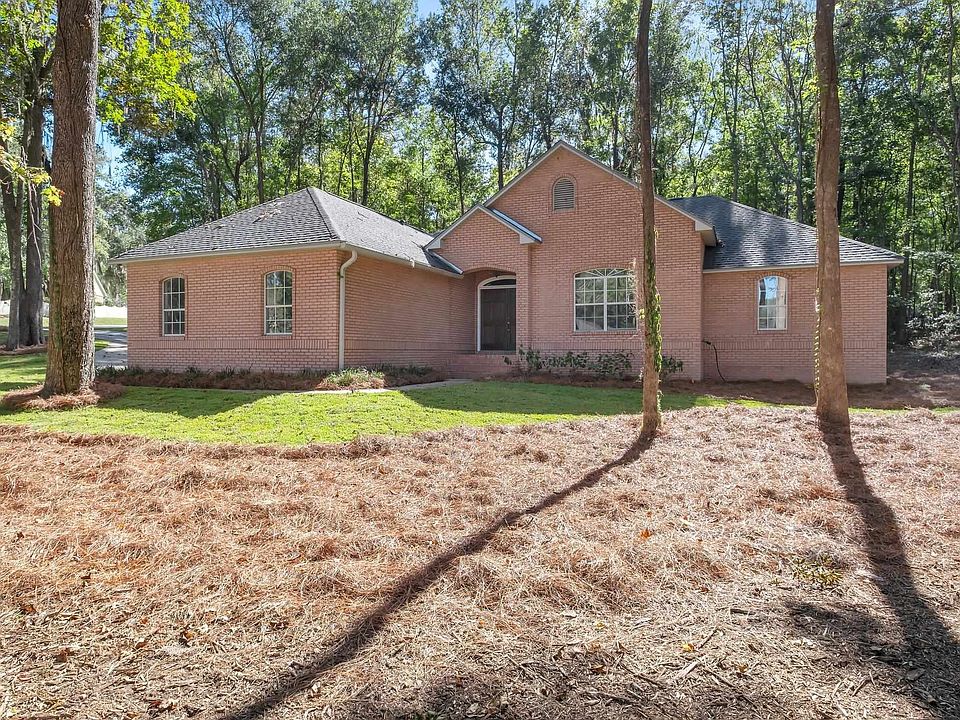 1st image of 201 Thornberg Dr