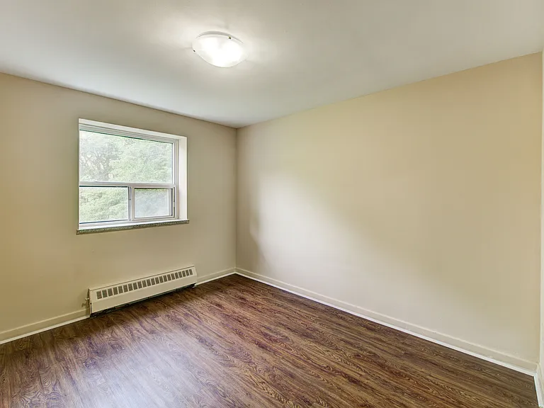 31 Park Blvd — Photo 13