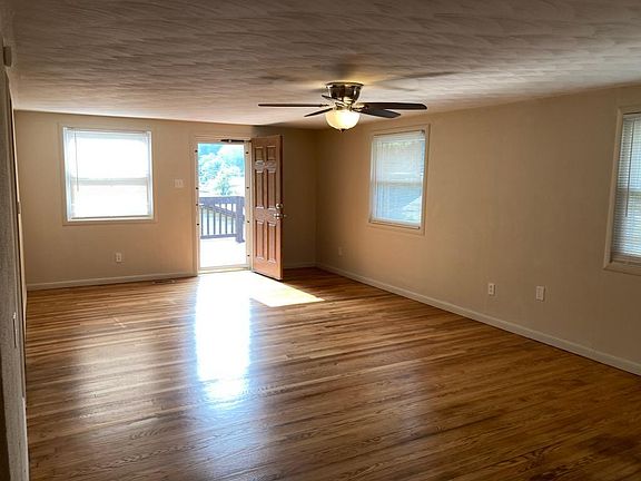 2nd image of 7135 Sissonville Dr