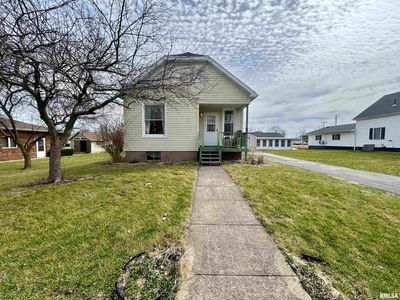404 South St, Morrisonville, IL, 62546