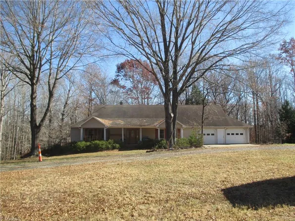 701 Berry Hill Bridge Rd, Ruffin, NC 27326