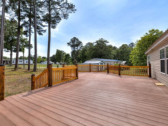 4th image of 1057 Limerick Ln