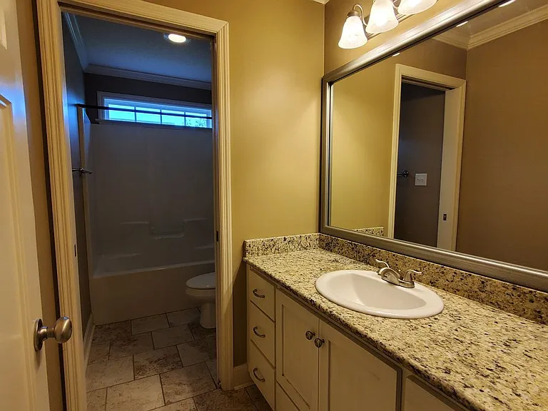 518 Barnside Ln — Photo 18